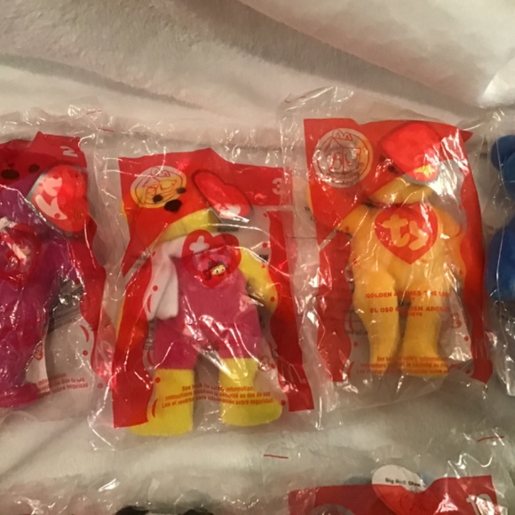 11 McDonald’s TY Bears unopened - Picture 3 of 7
